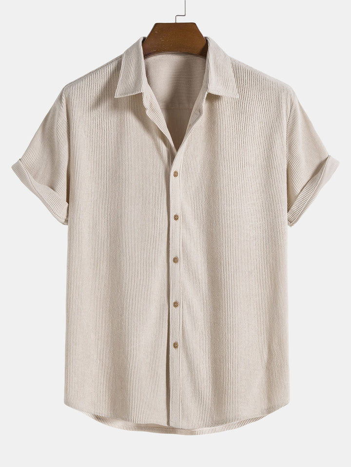 Chemise à manches courtes en velours côtelé avec boutons et shorts