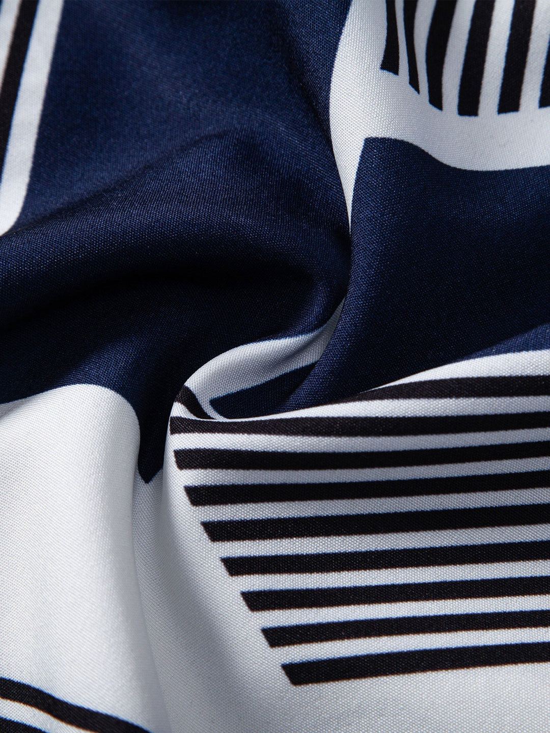 Bouton d'impression de géométrie de couleur Short et short de natation