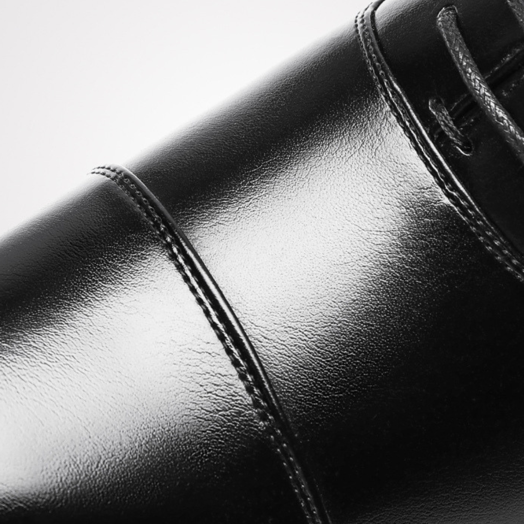 Savrani™ | Chaussures classiques en cuir.