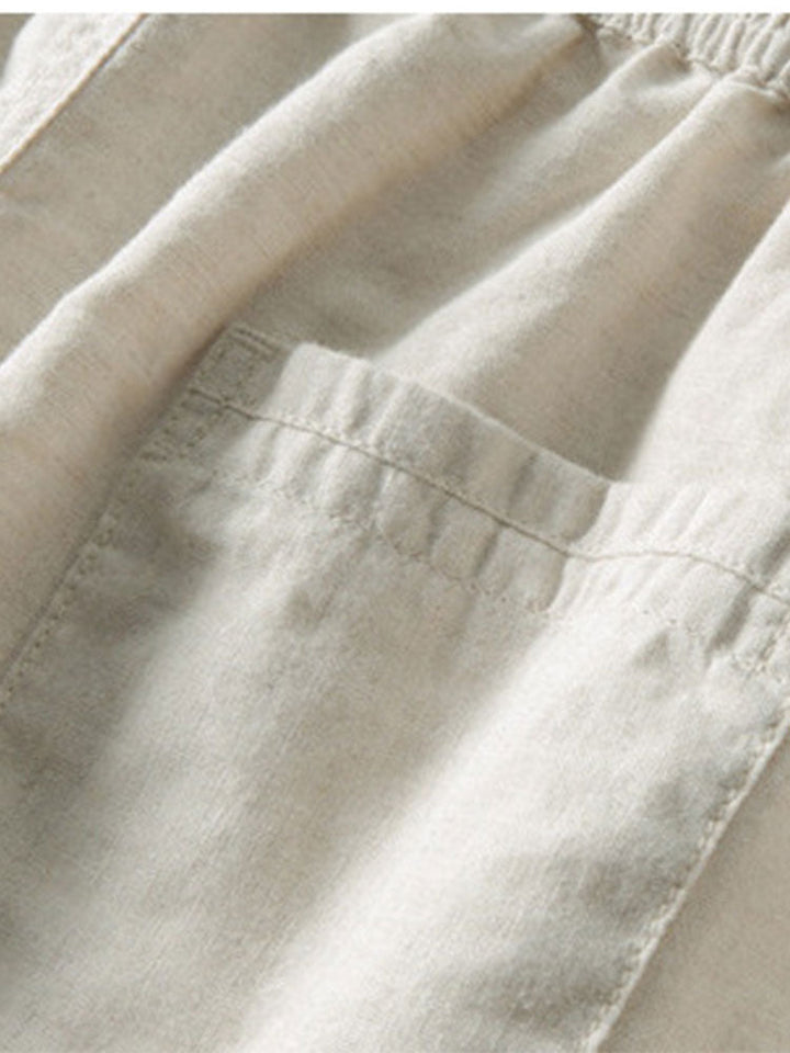 Chemise cubaine à manches courtes et pantalon en lin à jambe droite