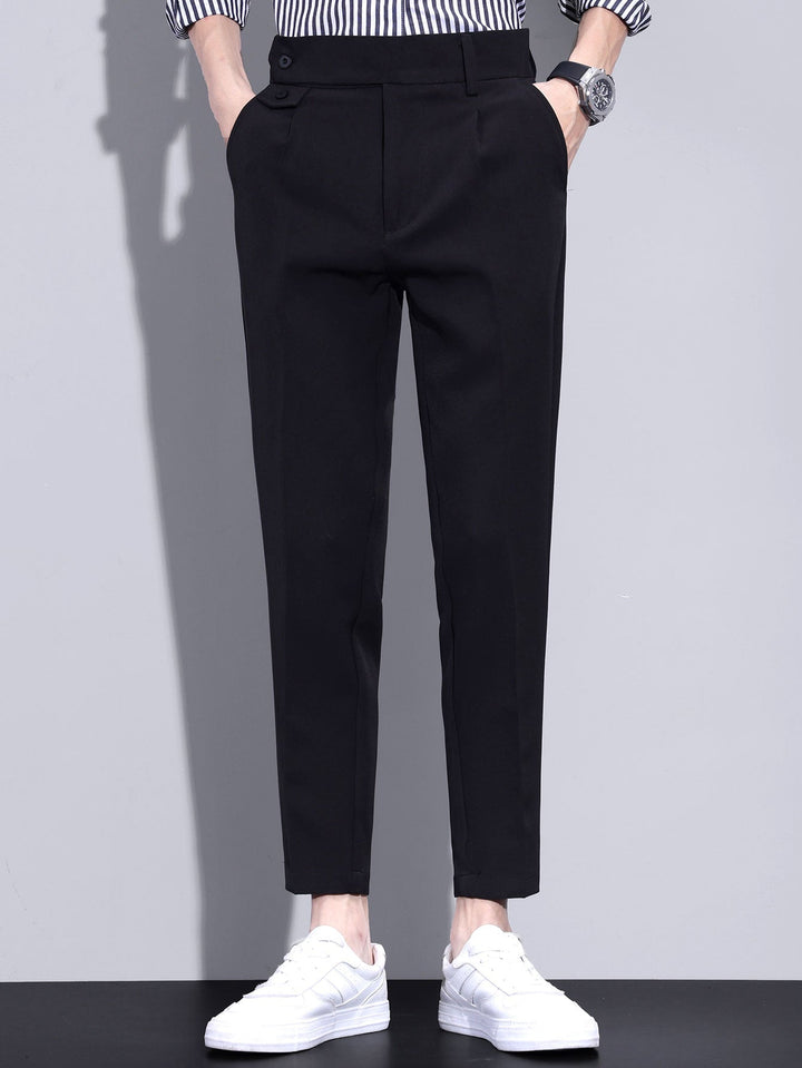 Pantalon ajusté fuselé court