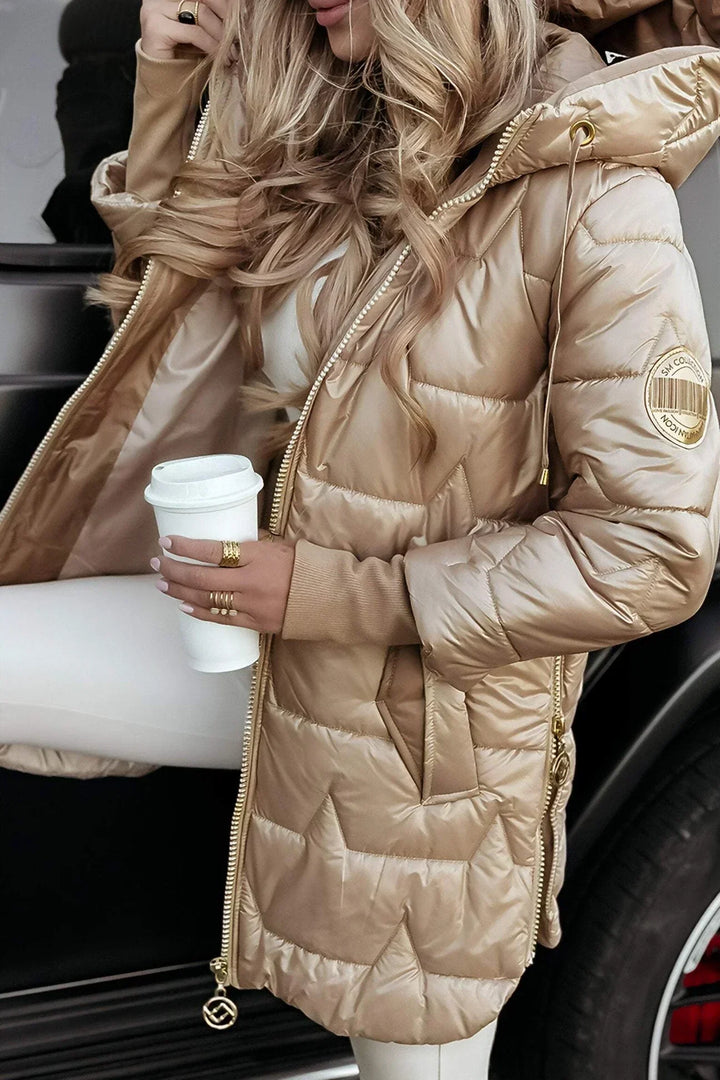 ASTRID – Veste d’hiver élégante avec capuche et doublure