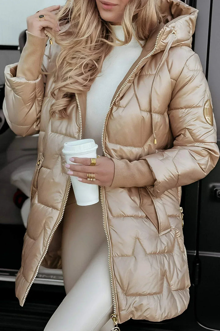 ASTRID – Veste d’hiver élégante avec capuche et doublure