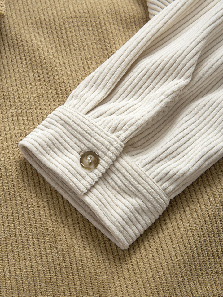 Chemise boutonnée en velours côtelé colorblock et pantalon droit en velours côtelé