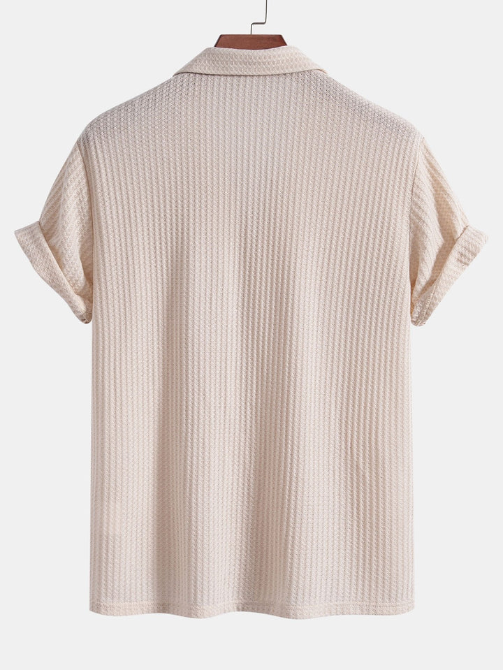 Chemise cubaine à manches courtes et pantalon en lin à jambe droite