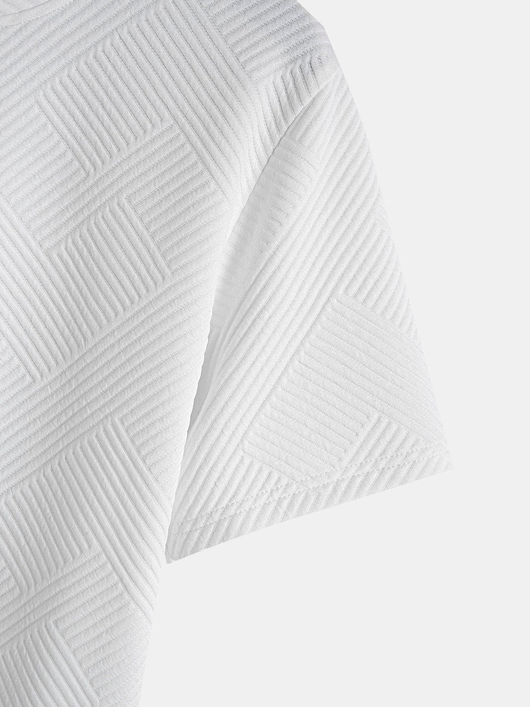 T-shirt à manches courtes en jacquard rayé avec ourlet en arc